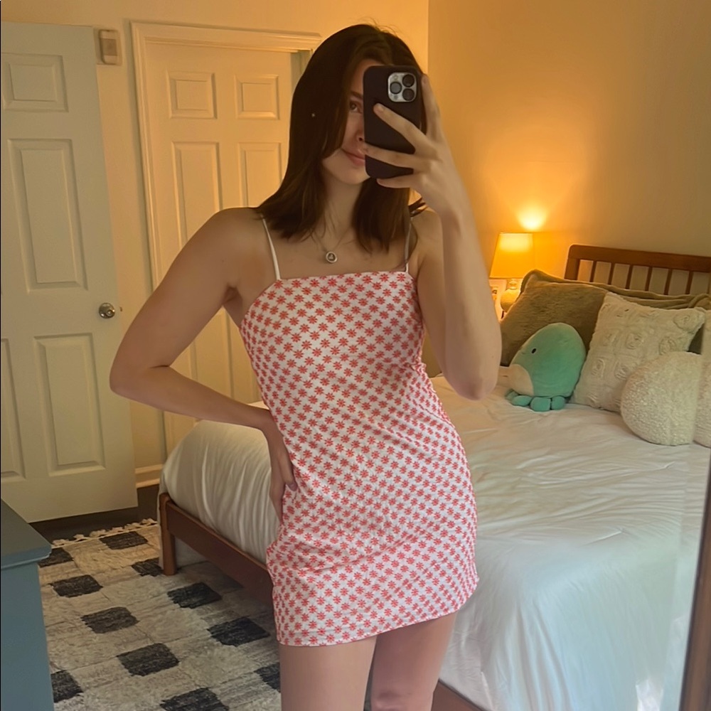 NWT Francesca's Orange/Coral and White Mini Dress! Size Medium